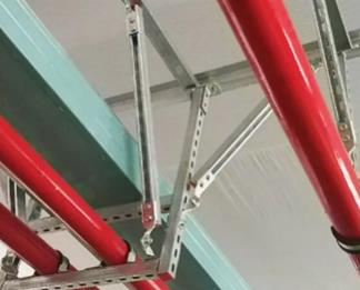 铁东成品支架的特点